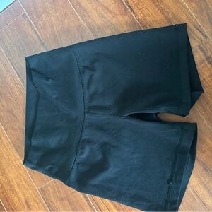 Yogalicious Women's Black Bike Shorts